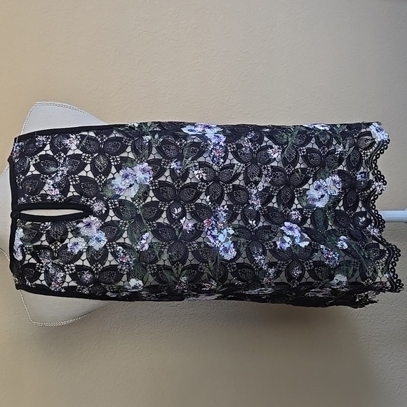 Anthropologie Inari Open Lace Floral Print Swing Tank Black/Multi-Color EUC - M - Picture 4 of 8